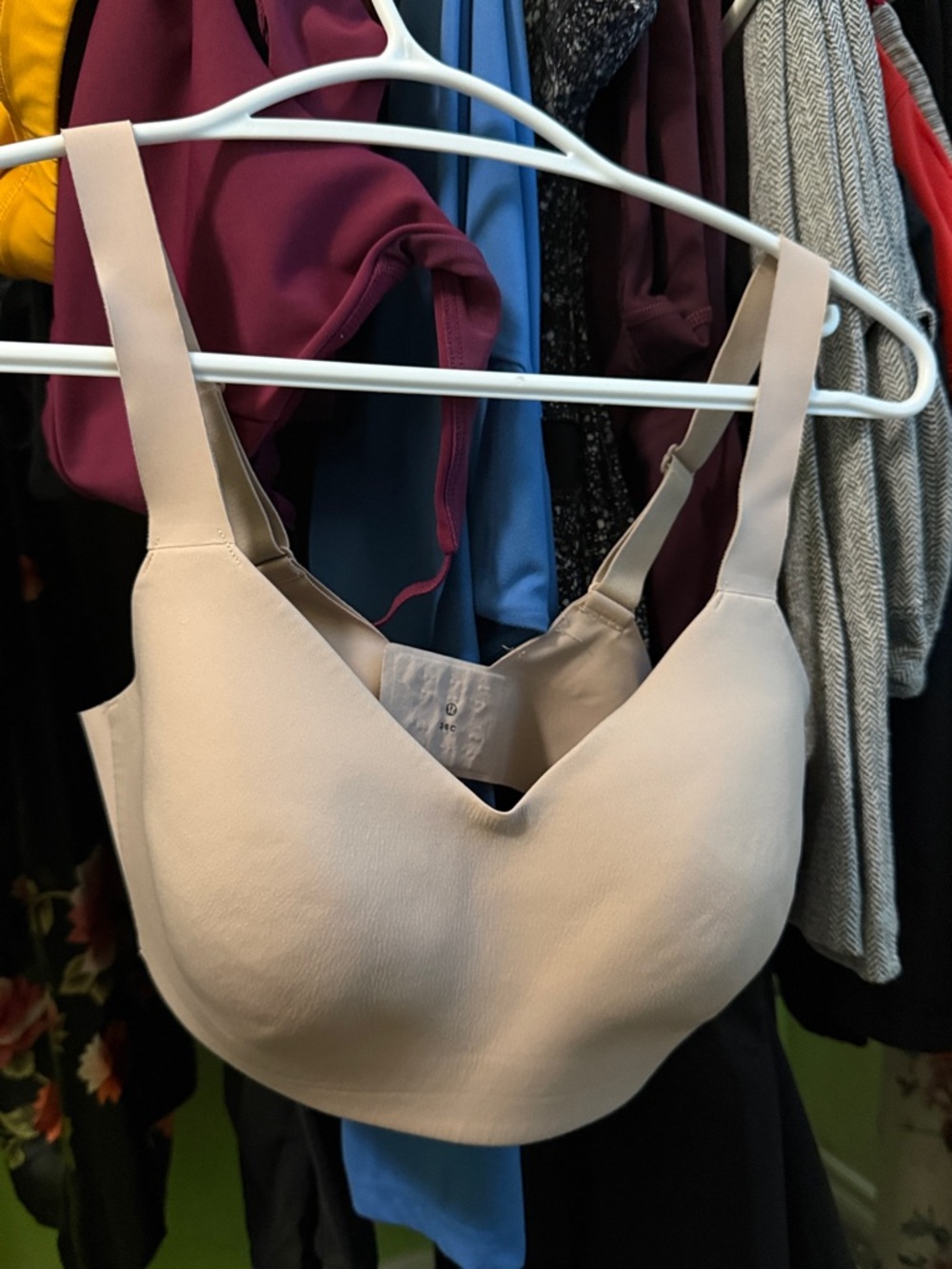 Lululemon bra 36C
